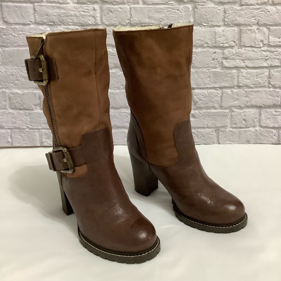 Vintage Romanian heels leather boots 7.5 - Picture 1 of 12